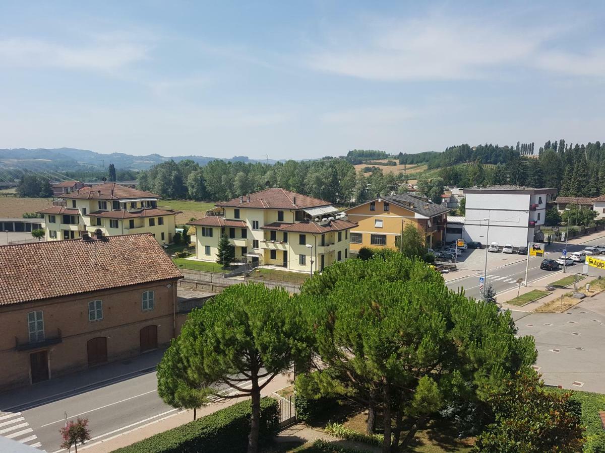 Appartamento Panoramico Ницца-Монферрато Экстерьер фото
